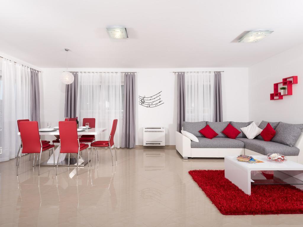 Apartment Bingo Trogir Exterior photo