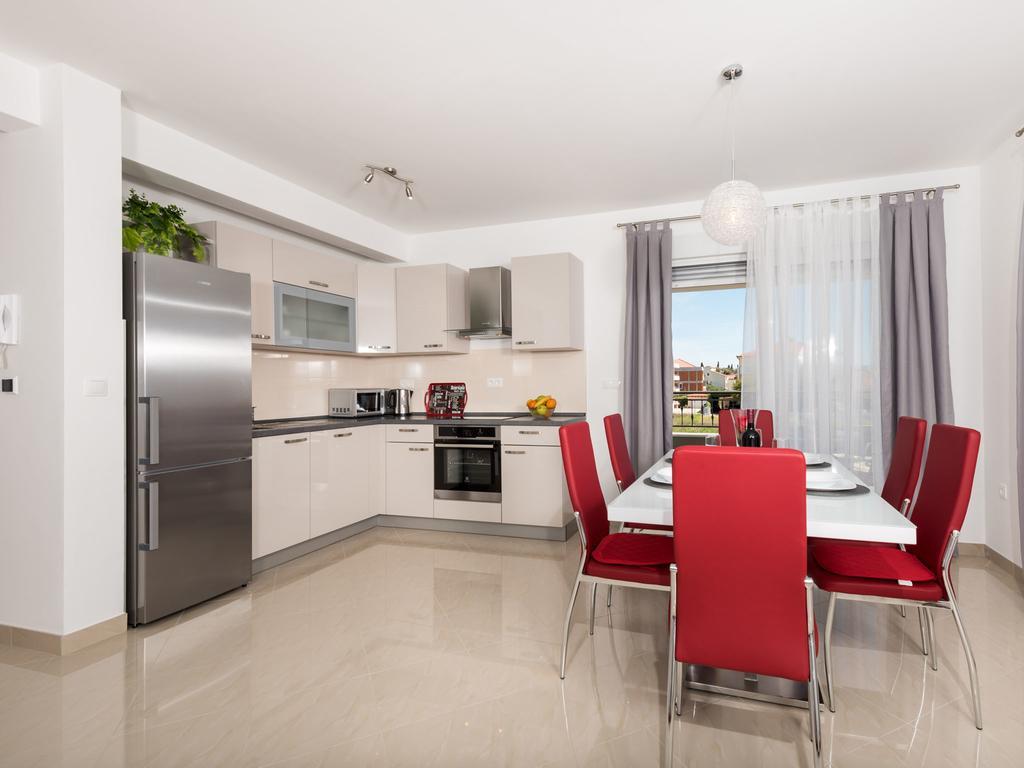 Apartment Bingo Trogir Exterior photo