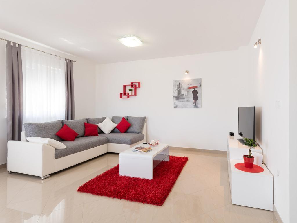 Apartment Bingo Trogir Exterior photo
