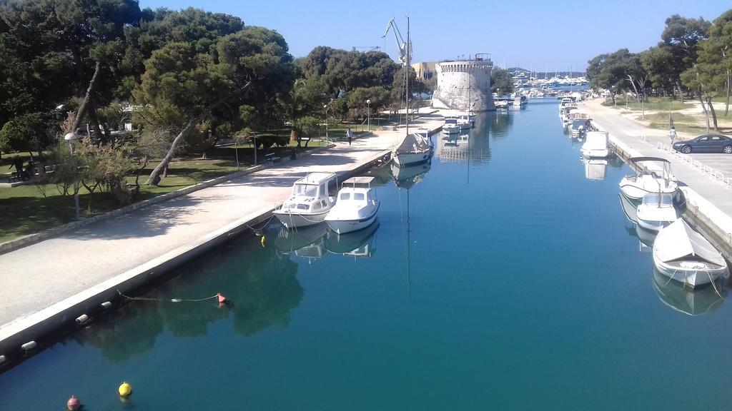 Apartment Bingo Trogir Exterior photo